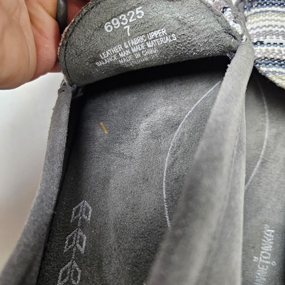 Minnetonka Sophia Suede Leather Boho Slip On Shoes‎ Moccasins Women's 7 Grey - Picture 8 of 10